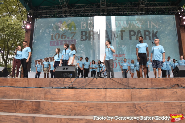 Photos: Broadway in Bryant Park Returns with the Casts of DEAR EVAN HANSEN, SIX, DIANA and More 