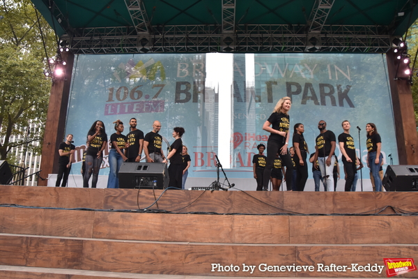 Jeannette Bayardelle, Luba Mason and The Cast of Girl From North Country that include Photo