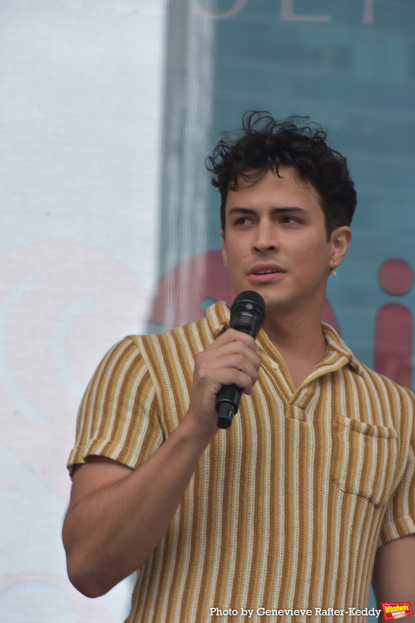 Photos: Broadway in Bryant Park Returns with the Casts of DEAR EVAN HANSEN, SIX, DIANA and More 