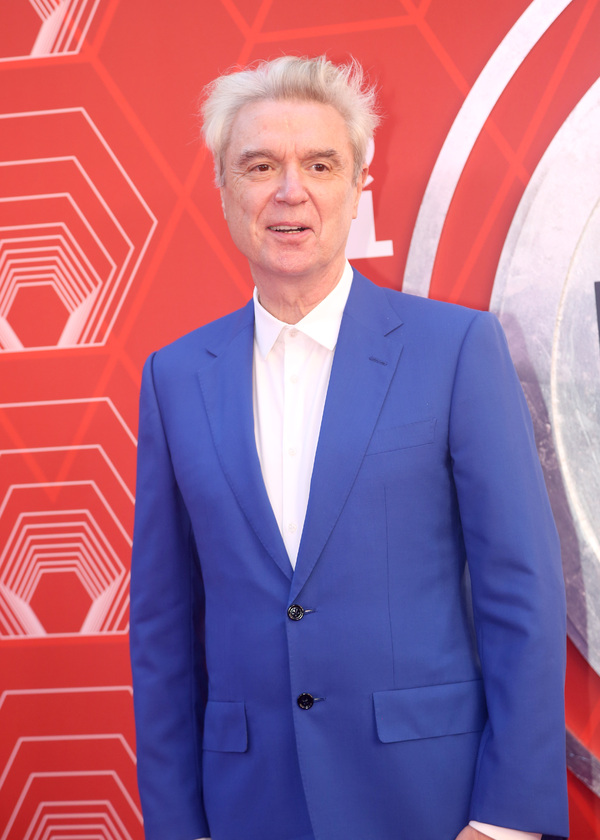 Photos: Stars Come Out to Celebrate on the Tony Awards Red Carpet! Image
