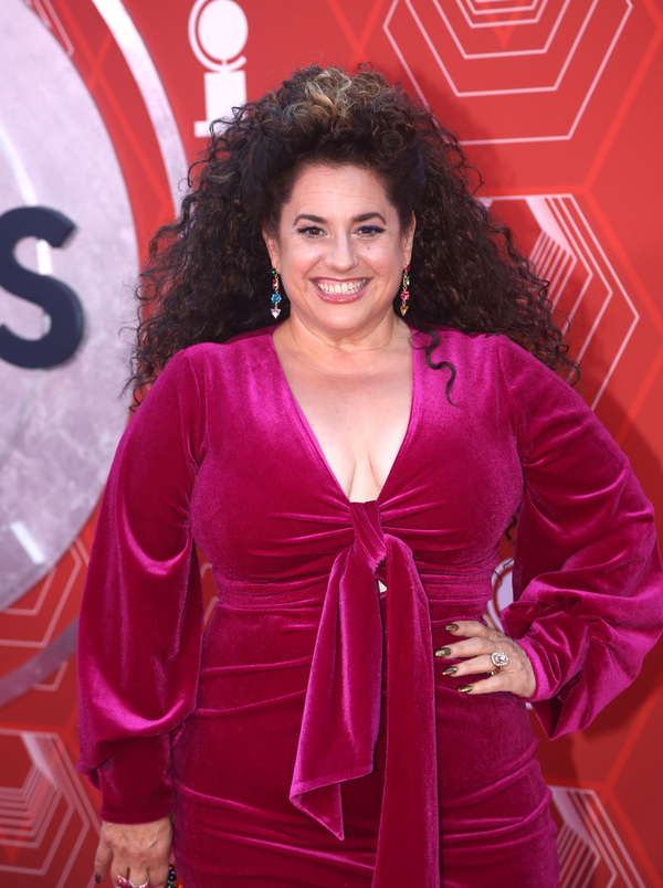 Photos: Stars Come Out to Celebrate on the Tony Awards Red Carpet! Image
