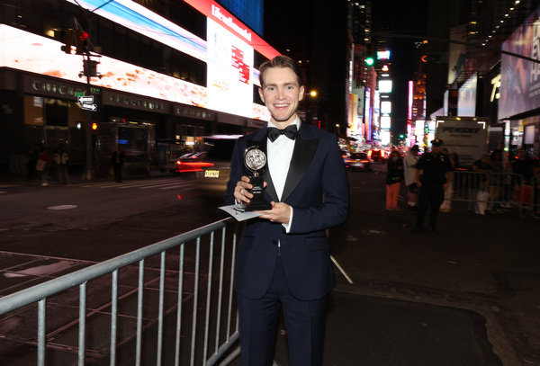 Photos: Backstage with the Winners at the 2020 Tony Awards Image