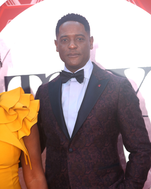 Photos: Stars Come Out to Celebrate on the Tony Awards Red Carpet! Image