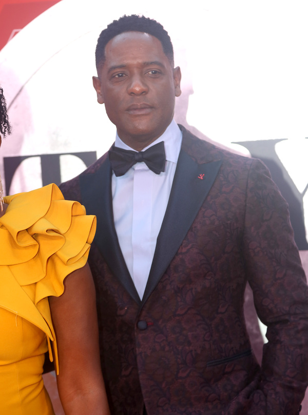 Photos: Stars Come Out to Celebrate on the Tony Awards Red Carpet! Image