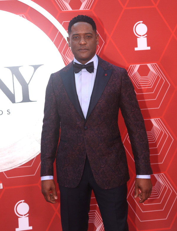 Photos: Stars Come Out to Celebrate on the Tony Awards Red Carpet! Image