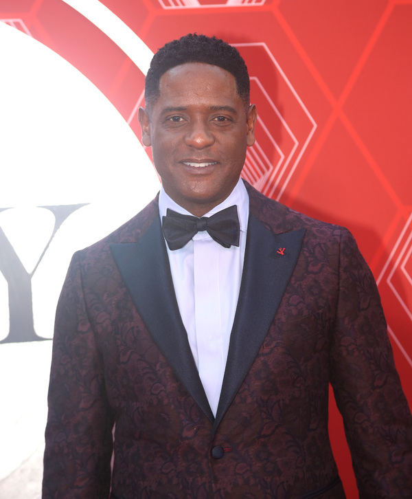 Photos: Stars Come Out to Celebrate on the Tony Awards Red Carpet! Image