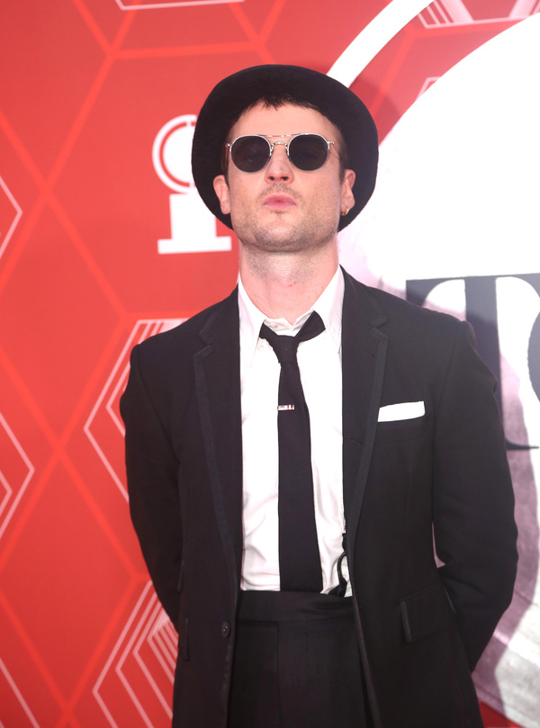 Photos: Stars Come Out to Celebrate on the Tony Awards Red Carpet! Image