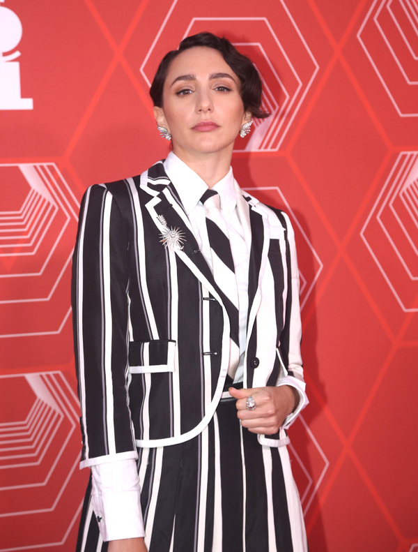 Photos: Stars Come Out to Celebrate on the Tony Awards Red Carpet! Image