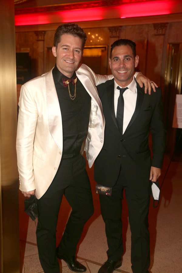 Photos: Stars Come Out to Celebrate on the Tony Awards Red Carpet! Image
