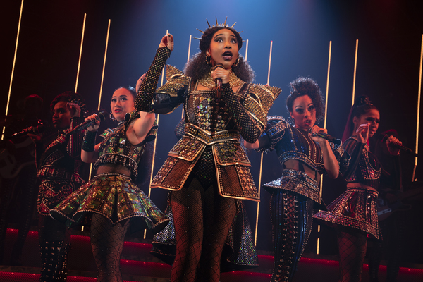 Photos: First Look at SIX on Broadway! Image