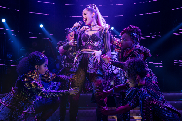 Photos: First Look at SIX on Broadway! Image
