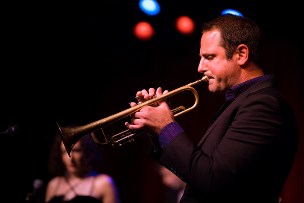 Photos: Clint Holmes Returns To Birdland Image