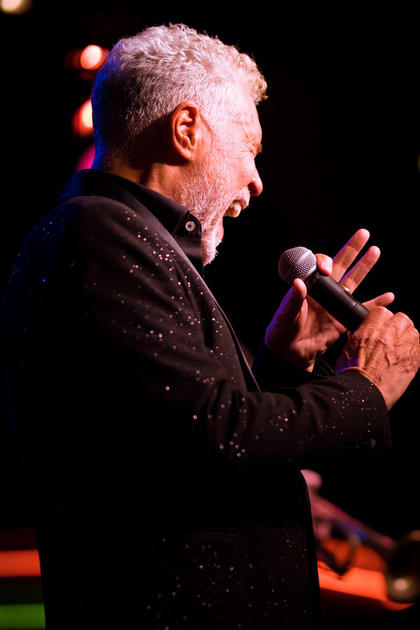 Photos: Clint Holmes Returns To Birdland Image