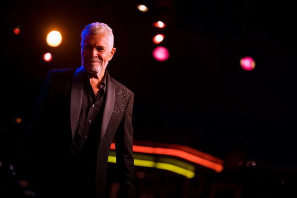 Photos: Clint Holmes Returns To Birdland Image