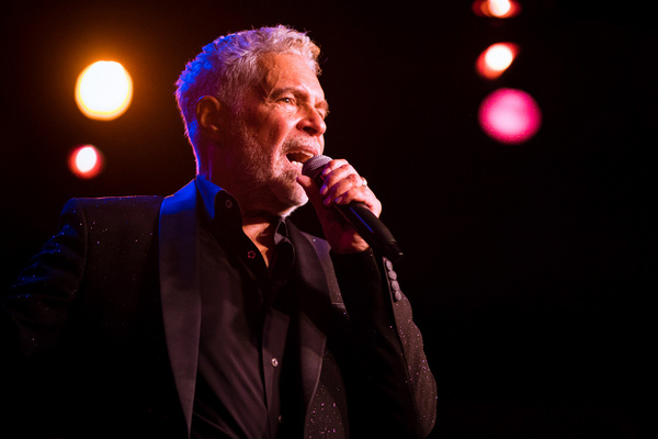 Photos: Clint Holmes Returns To Birdland Image