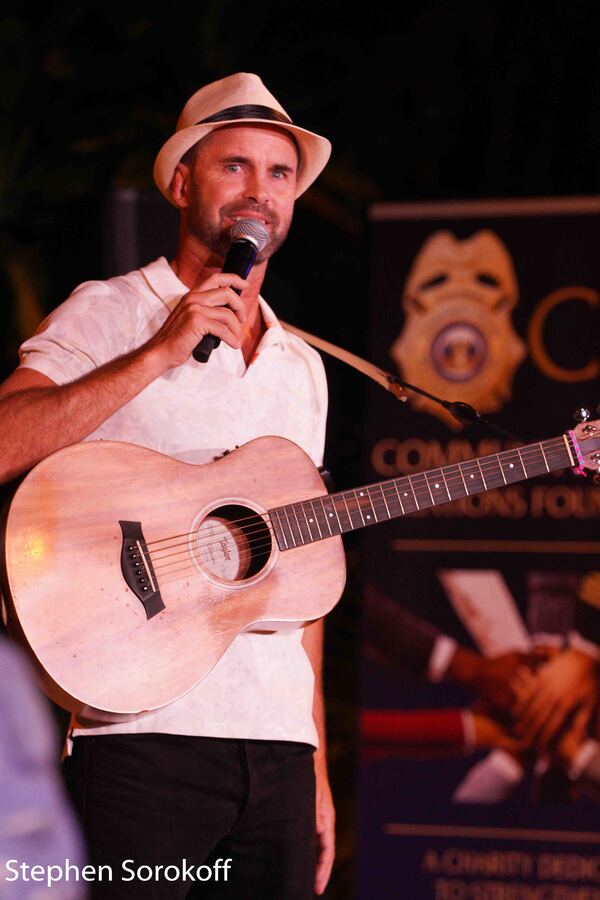 Photos: AMERICAN IDOL Finalist Elliott Yamin Heads First Responders Appreciation Concert Image