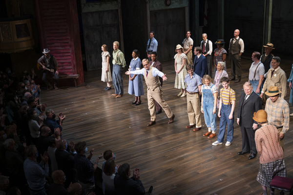 Photos: TO KILL A MOCKINGBIRD Returns to Broadway; The Cast Takes Their Bows! Image