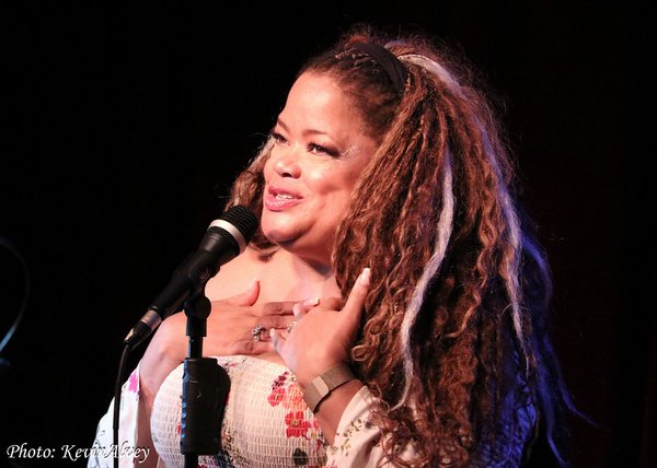 Photos: Amanda Green & Friends Storm The Birdland Stage! Image