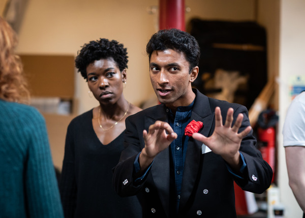 Photos: In Rehearsal For MAGIC GOES WRONG at the Apollo Theatre Image