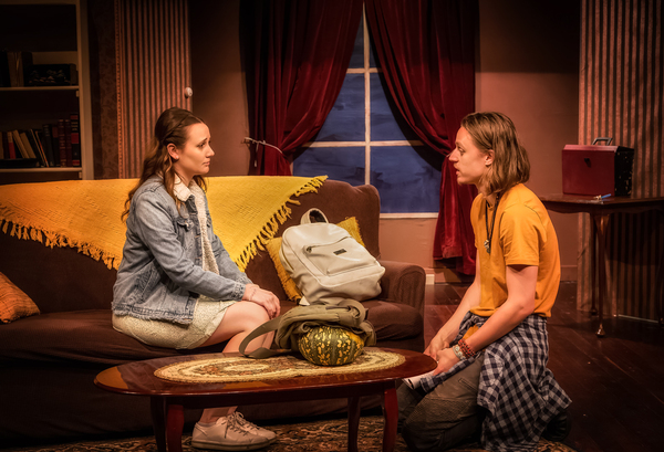 Photos: First Look at 4000 MILES at the Little Theatre Image