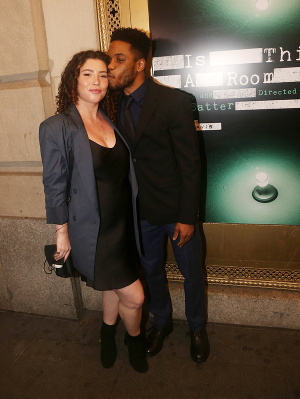 NEW YORK, NEW YORK - OCTOBER 11: Kiah Stern and Jon Michael Hill  Photo