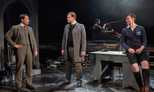 Photos: First Look at INTO BATTLE at Greenwich Theatre Image