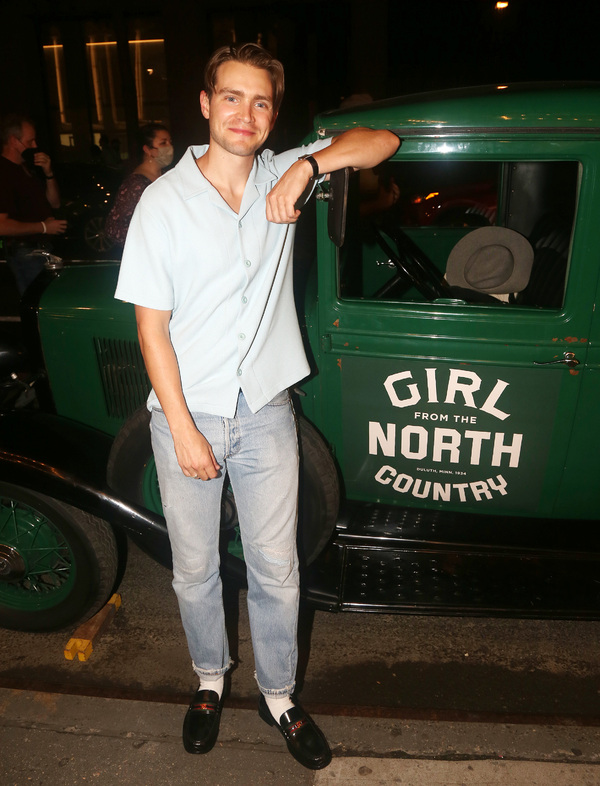 Photos: GIRL FROM THE NORTH COUNTRY Celebrates Broadway Re-Opening Image