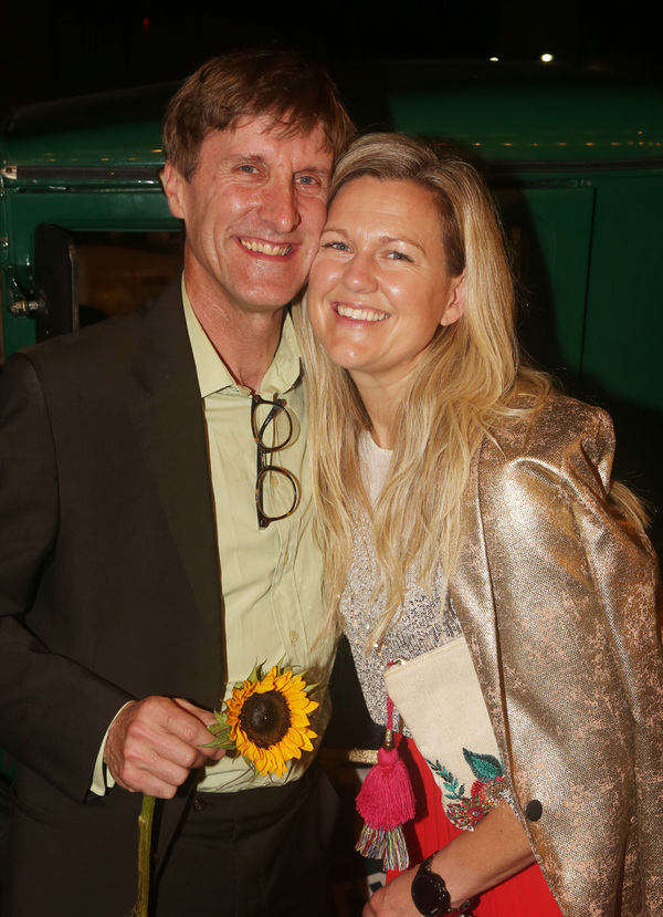 Photos: GIRL FROM THE NORTH COUNTRY Celebrates Broadway Re-Opening Image