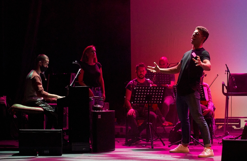 PHOTO FLASH: Ensayo general de EL PRIMER DIA DE NUESTRAS VIDAS Image