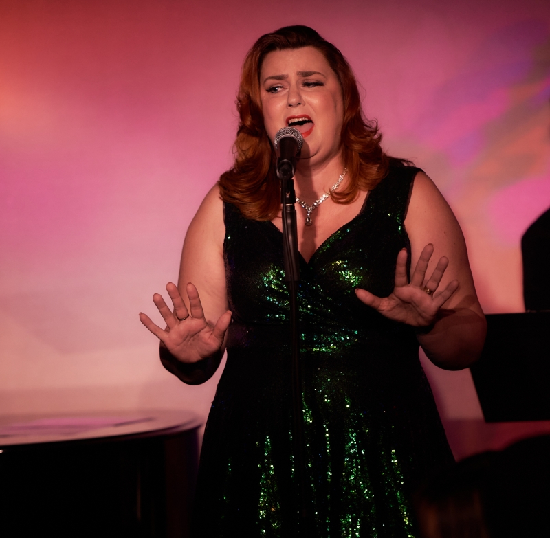 Photo Flash:  Shannon Daley Debuts DOES ANYBODY HAVE A MAP? At Don't Tell Mama, As Photographed by Helane Blumfield 