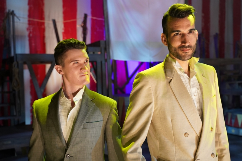 Review: SIDE SHOW at The Henegar Center Image