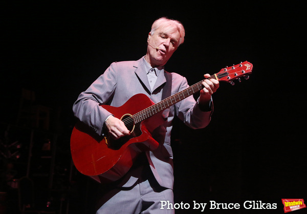 Photos: David Byrne's AMERICAN UTOPIA Re-Opens on Broadway Image