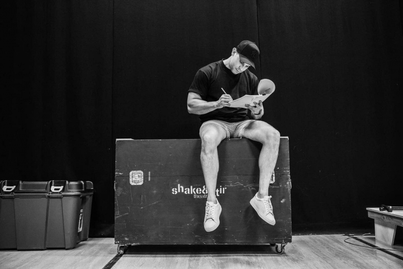 Interview: Johnny Balbuziente and Cece Peters from shake & stir's FOURTHCOMING Image