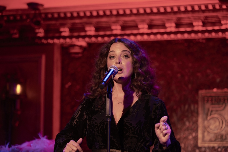 Photo Flash: MELISSA ERRICO SINGS HER NEW YORK at Feinstein's/54 Below by Helane Blumfield 