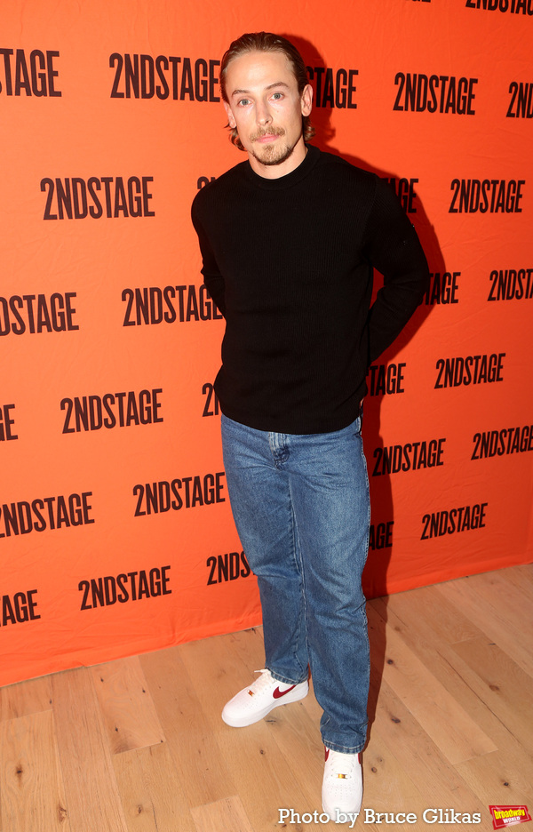 Photos: Second Stage Theater's CLYDE'S Meets the Press Image