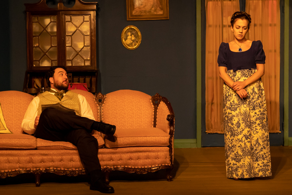 Photos: First look at Curtain Players' ANGEL STREET Image