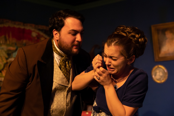 Photos: First look at Curtain Players' ANGEL STREET Image