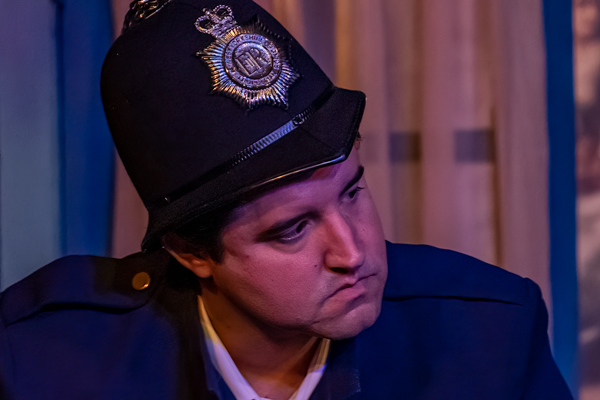 Photos: First look at Curtain Players' ANGEL STREET Image