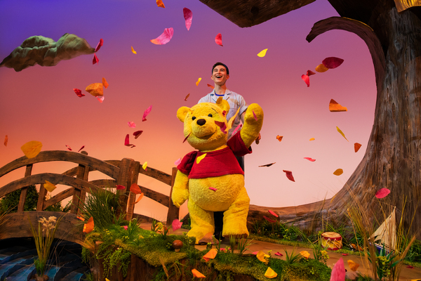 Photos: First Look at the Cast (and Puppets) of WINNIE THE POOH Image