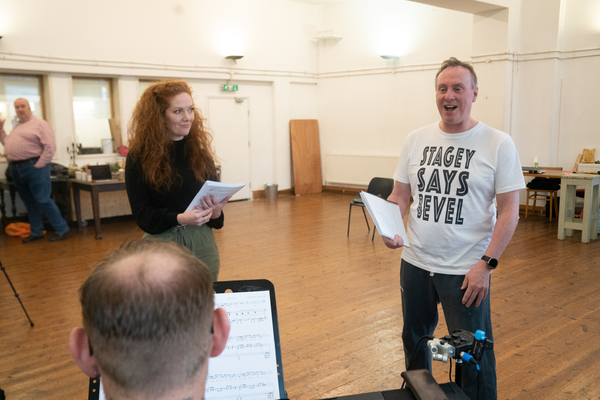 Photos: In Rehearsal for the UK & Ireland Tour of THE ADDAMS FAMILY 