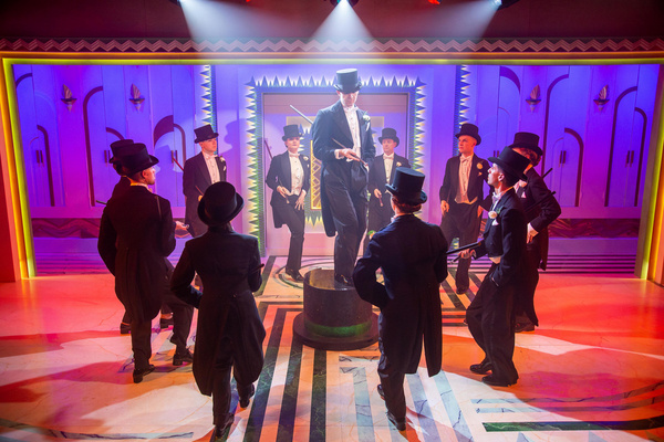Photos: First Look at TOP HAT At The Mill At Sonning Image