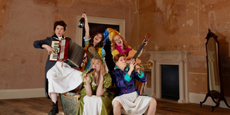 BWW Interview: Isobel McArthur Talks PRIDE AND PREJUDICE* (SORT OF) Photo