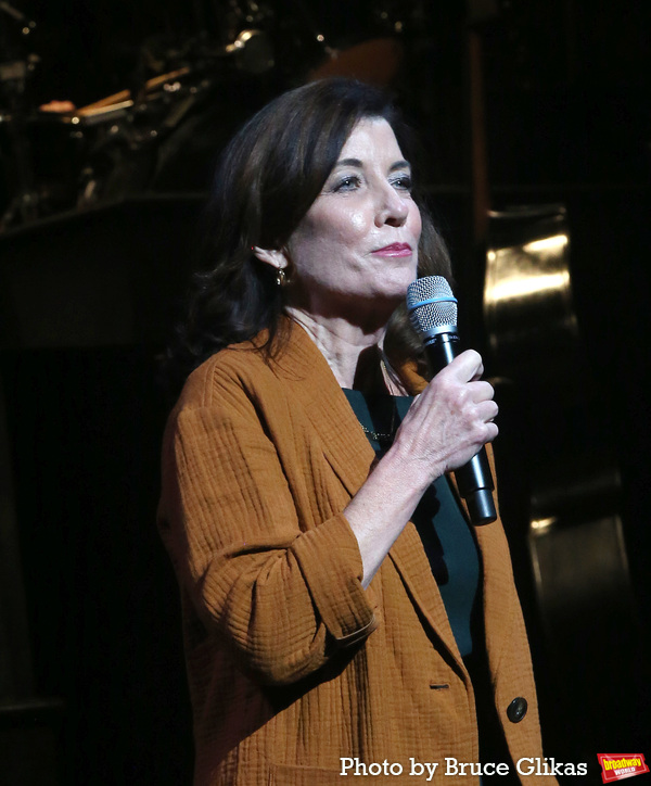 Photos: New York Governor Kathy Hochul Visits CHICAGO on Broadway Image