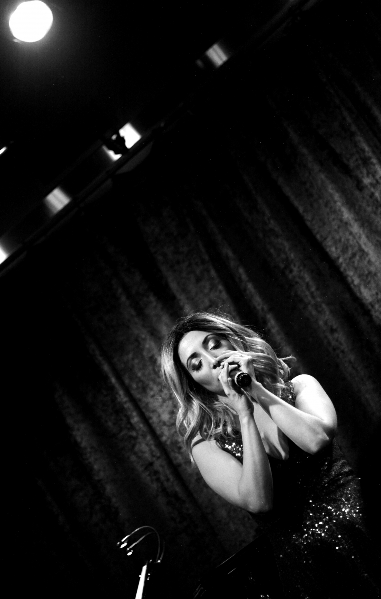 Photo Flash:  Christina Bianco Brings The Energy and The Characters To A LOT TO UNPACK at Birdland Theater 