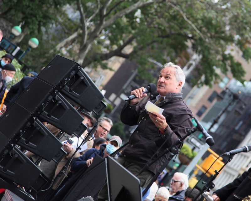 BWW Special Event: TIN PAN ALLEY DAY Fills The Air With Music and The Streets With Dancing 