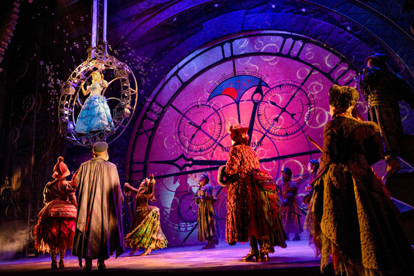 Photos/Video: West End Production of WICKED Extends Booking Through Sunday 27th November 2022 Image