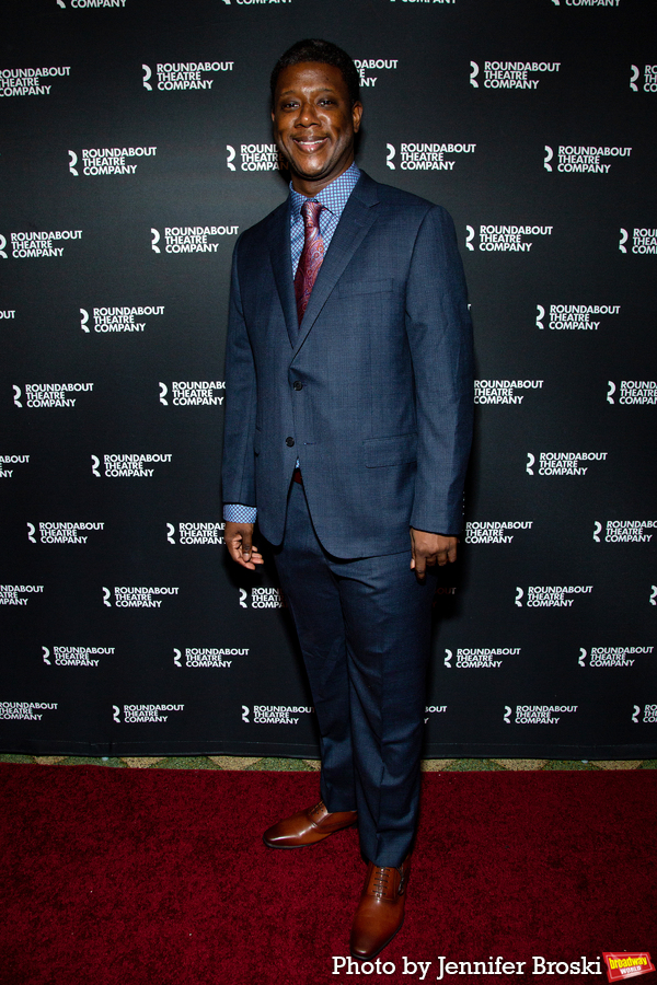 Photos: CAROLINE, OR CHANGE Company Celebrates Opening Night Image