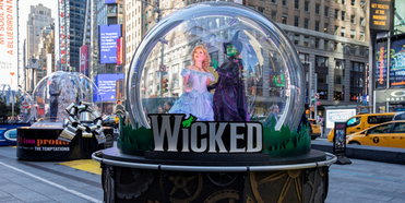 Broadway Show Globes to Return to Times Square With Designs Inspired by WICKED, THE LION K Photo
