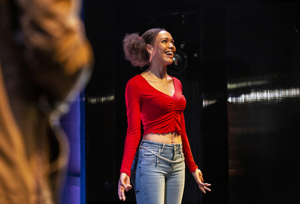 Photos: SIRENS Begins Previews at Mercury Theatre 