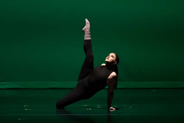 Photos: Inside New Vision Dance Co.'s RETROSPECTIVE III Image